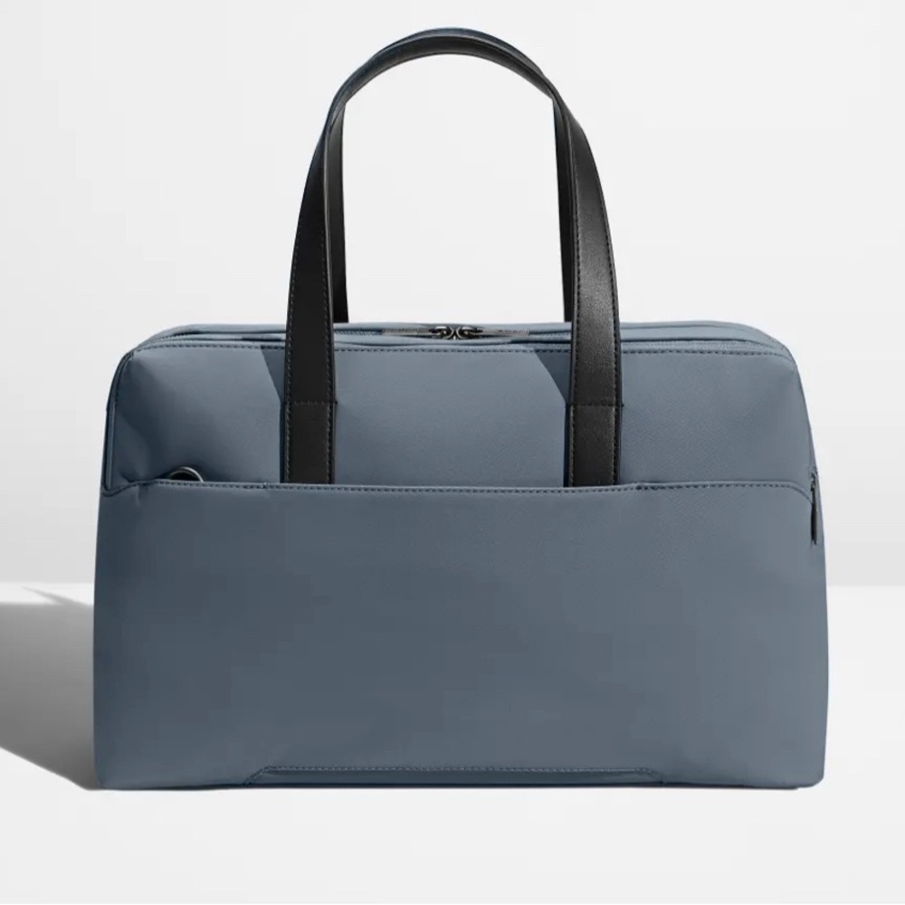 Away Travel - the Everywhere Bag in Coast